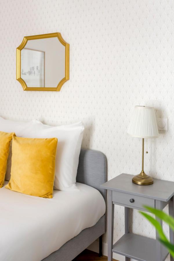 Cosy 4 Bedrooms With Balcony - Champs Elysees Paryż Zewnętrze zdjęcie